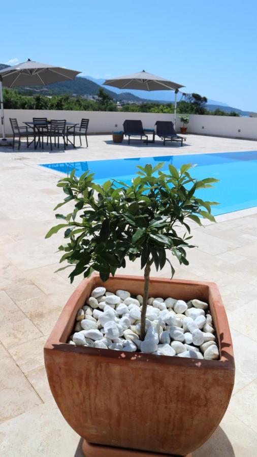 Haus Helga Apartment ราบ ภายนอก รูปภาพ