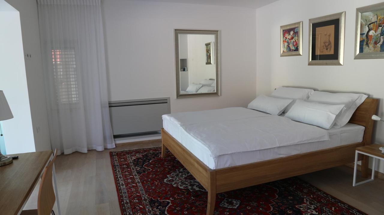Haus Helga Apartment ราบ ภายนอก รูปภาพ