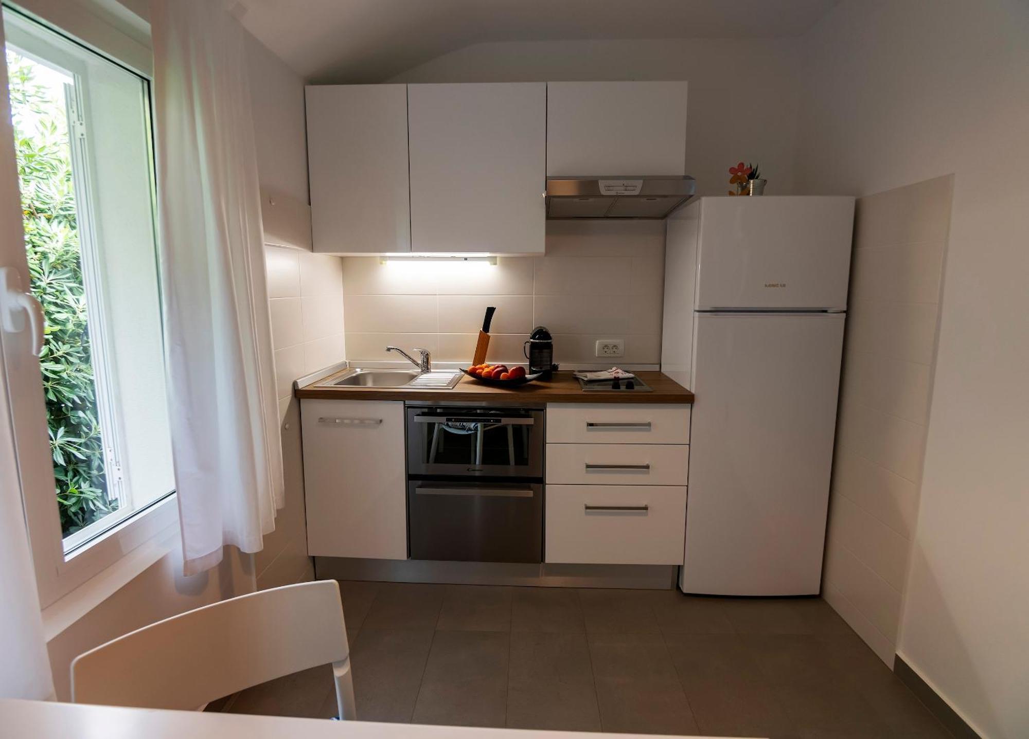 Haus Helga Apartment ราบ ภายนอก รูปภาพ