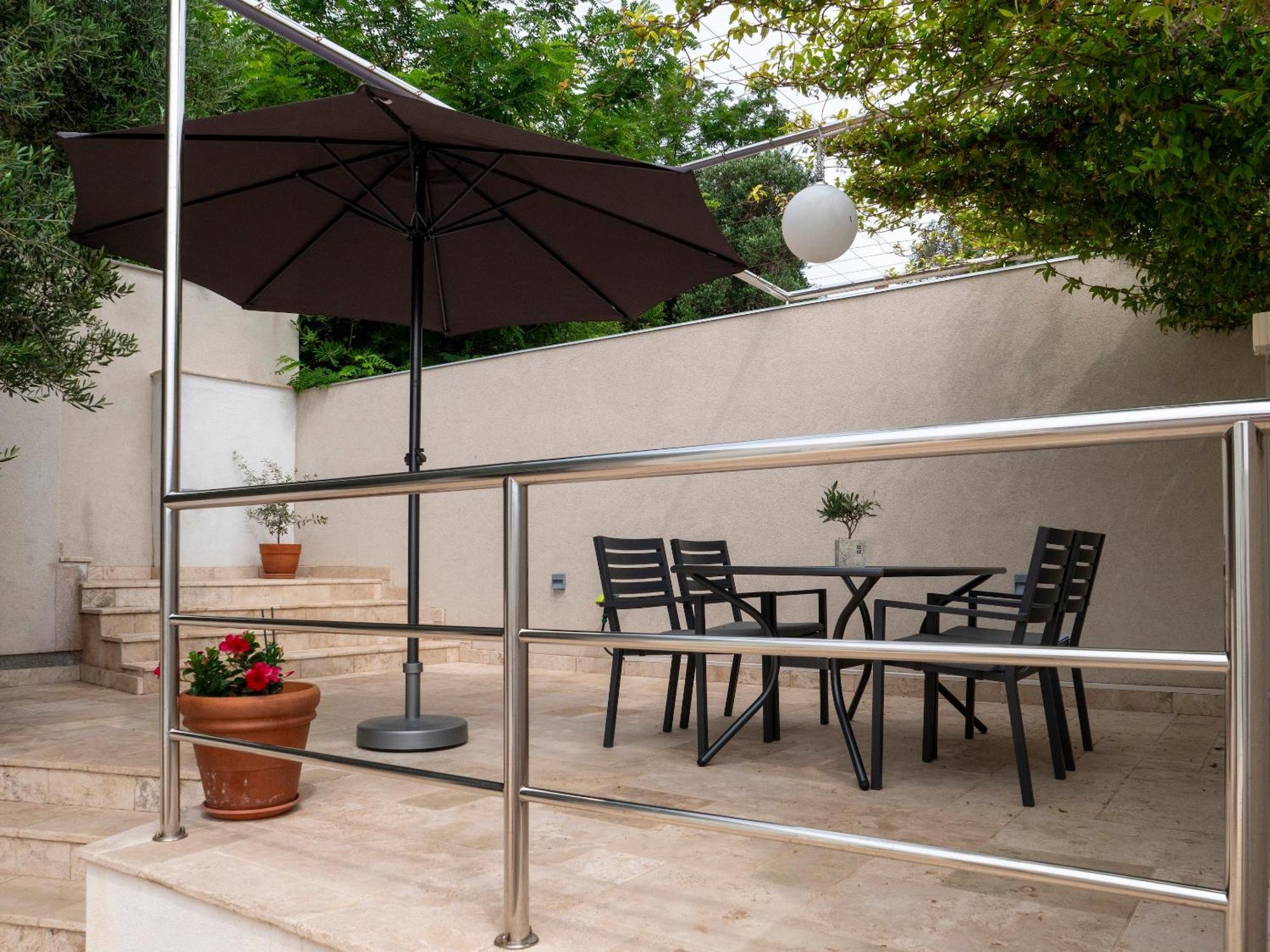 Haus Helga Apartment ราบ ภายนอก รูปภาพ