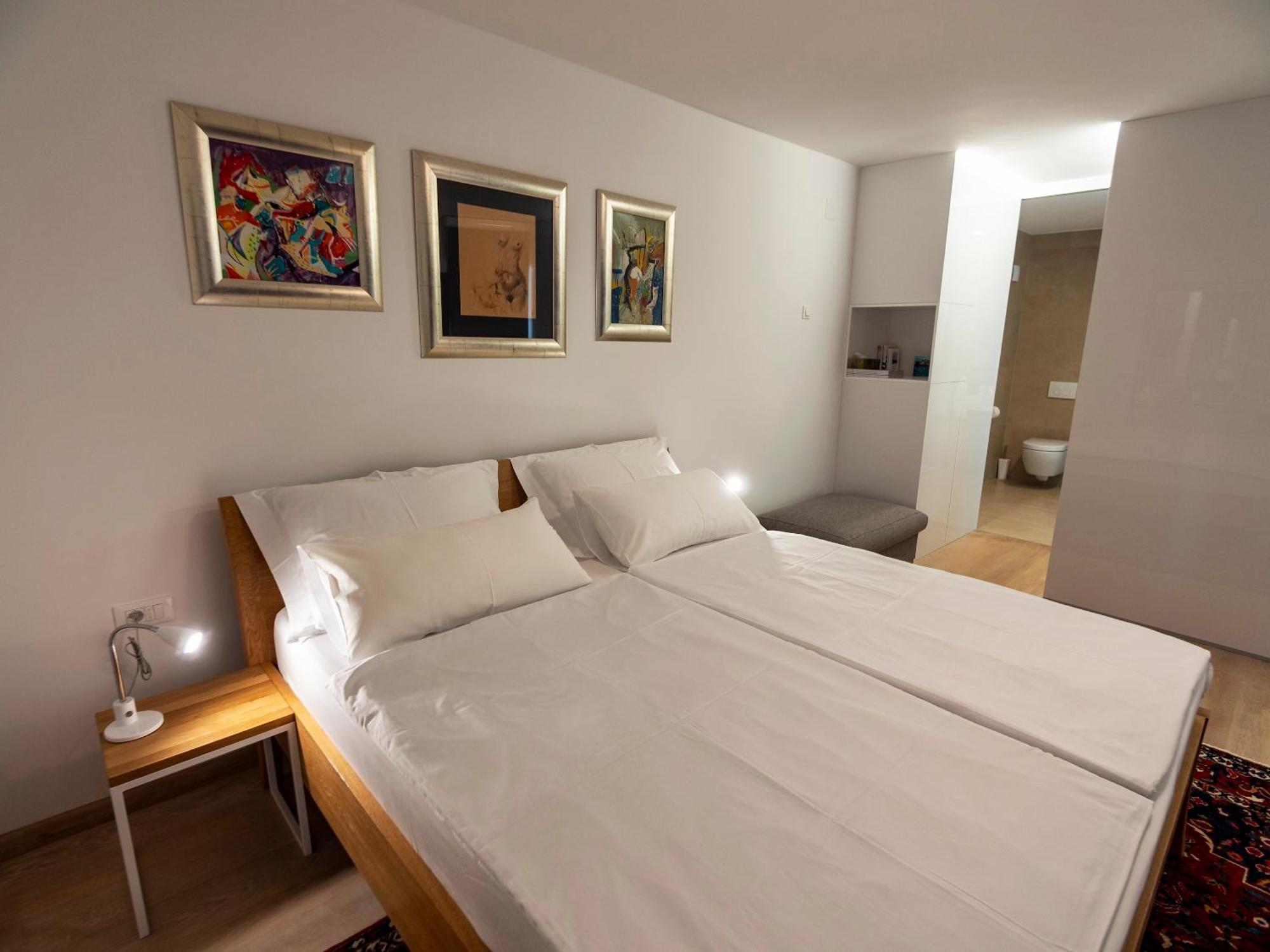 Haus Helga Apartment ราบ ภายนอก รูปภาพ