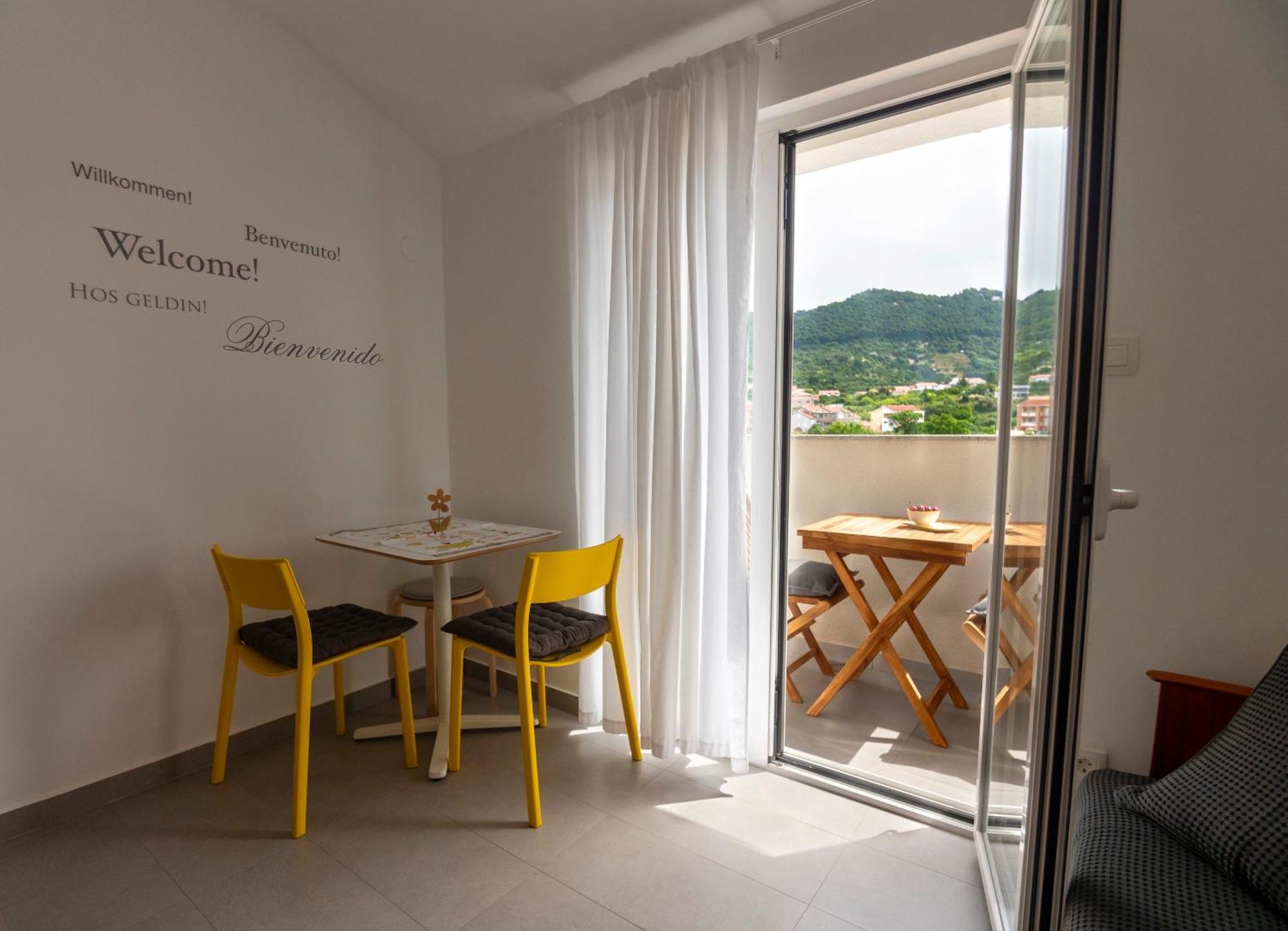 Haus Helga Apartment ราบ ภายนอก รูปภาพ